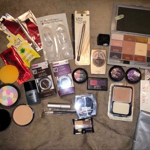 BEAUTY BUNDLE makeup & more !!